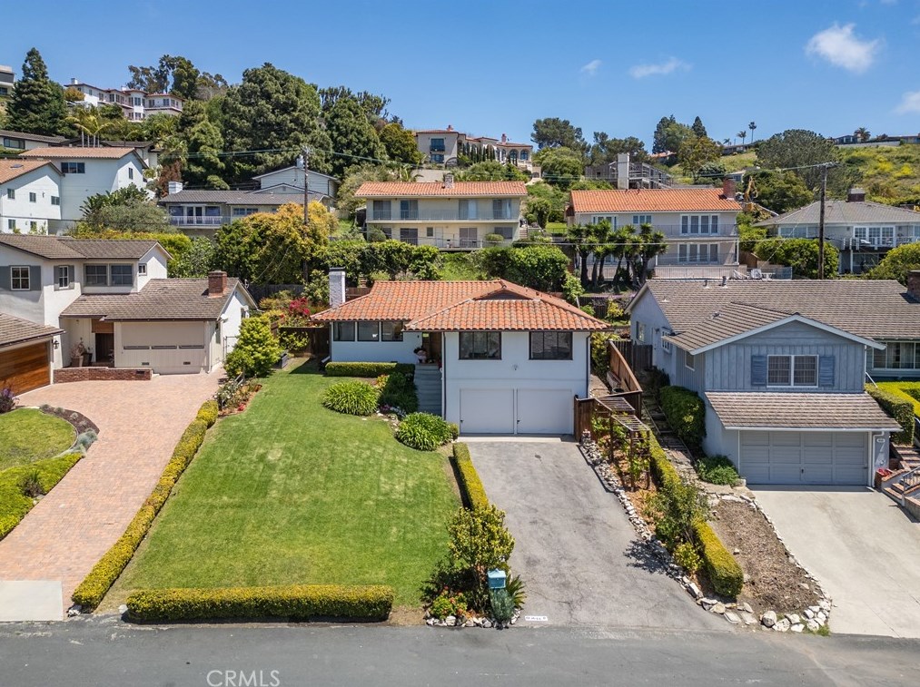 1644 Espinosa Cir, Palos Verdes Estates CA  90274-1920 exterior