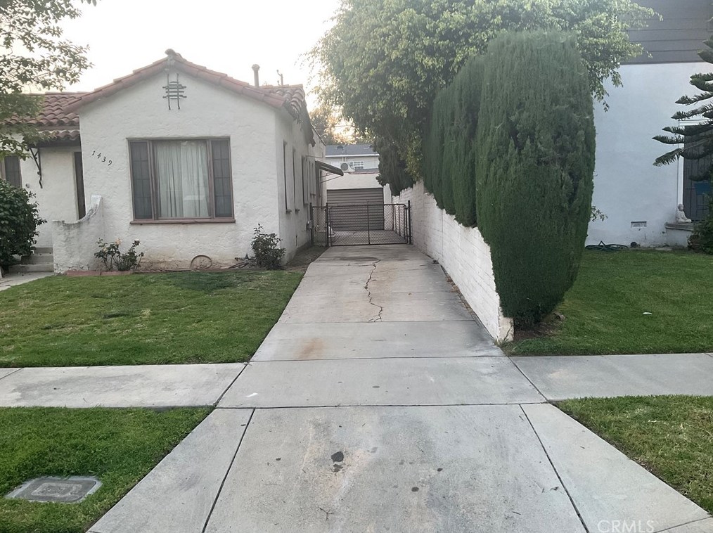 1439 Ellsmere Ave, Los Angeles CA  90019-3823 exterior