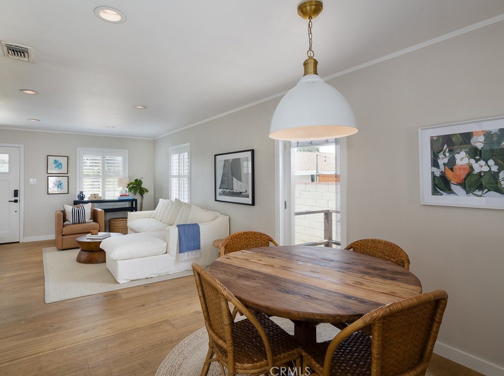 7822 Boeing Ave, Los Angeles CA  90045-3120 exterior