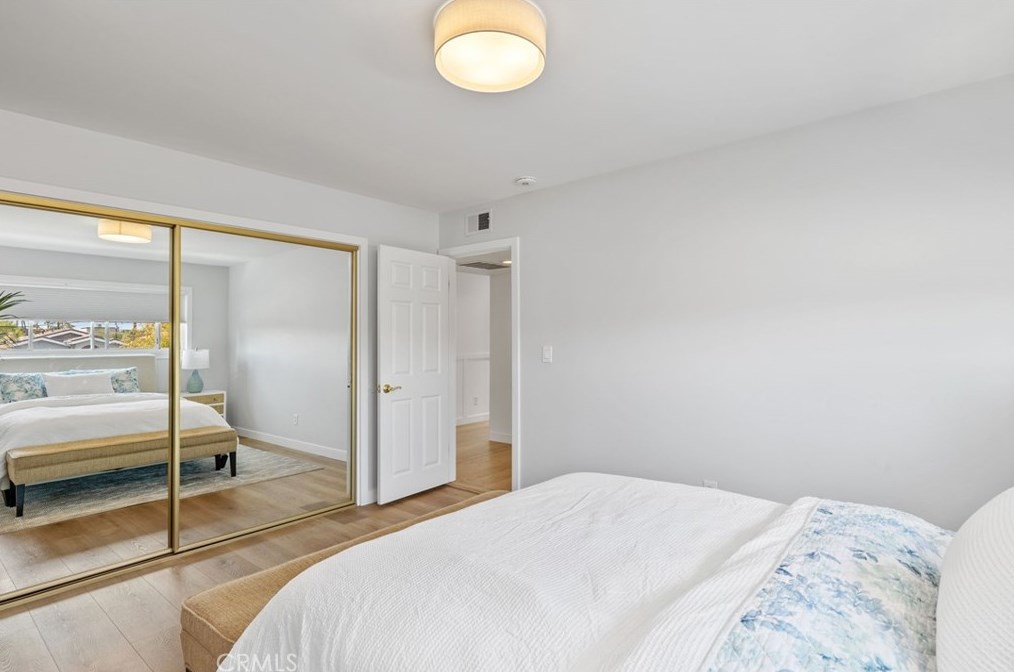 422 Maple Ave, El Segundo CA  90245-2422 exterior