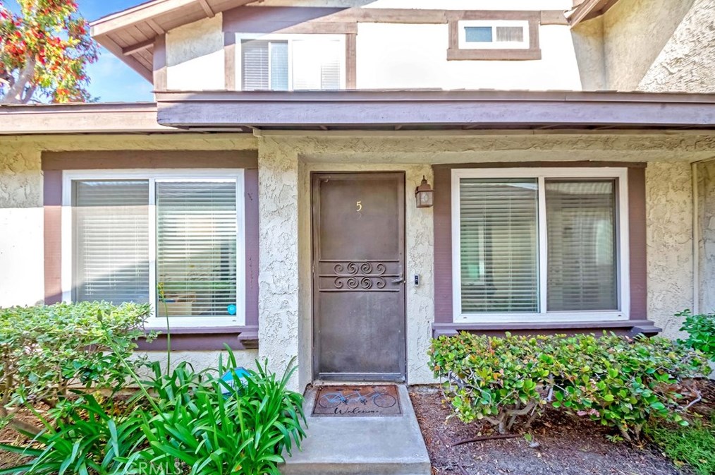 22327 Harbor Ridge Ln, Torrance CA  90502-2428 exterior