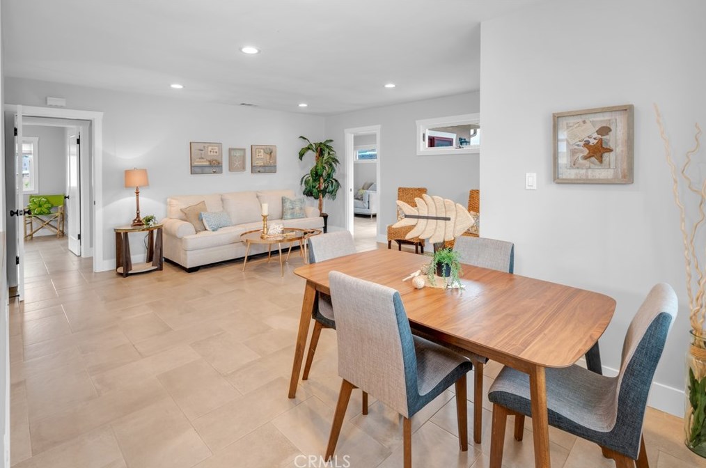 2427 239 St, Torrance CA  90501-5925 exterior