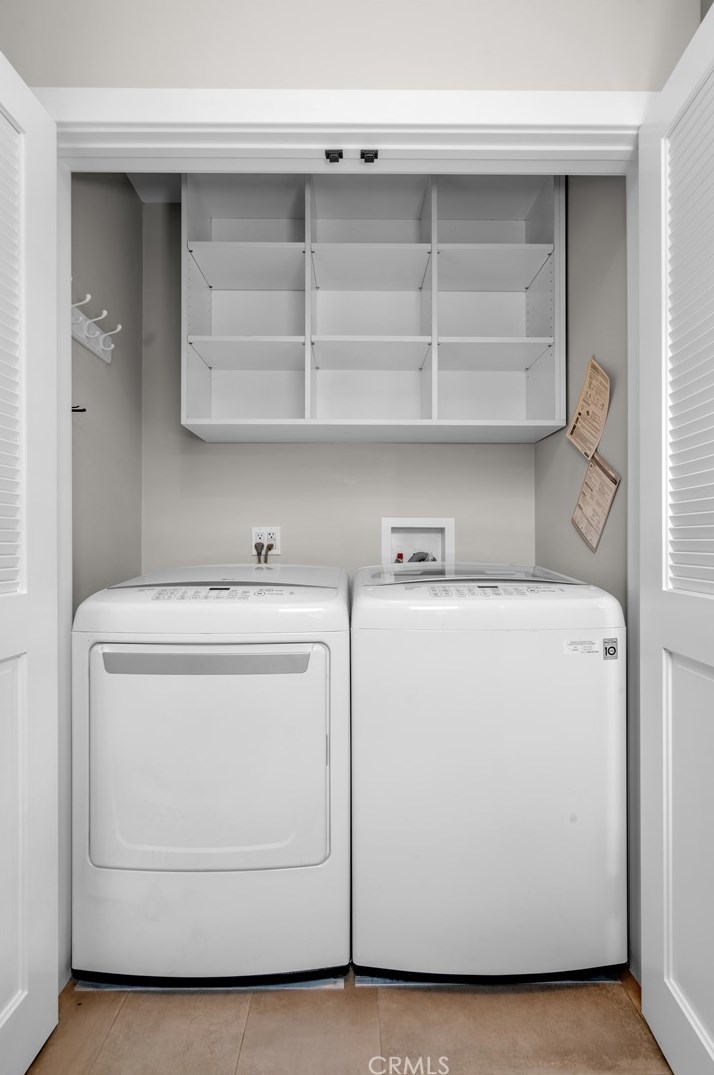 2427 239 St, Torrance CA  90501-5925 exterior