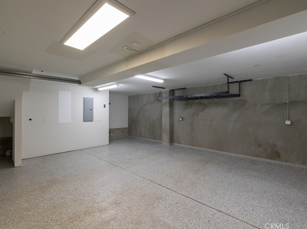 125 Palm Ave, El Segundo CA  90245-2296 exterior