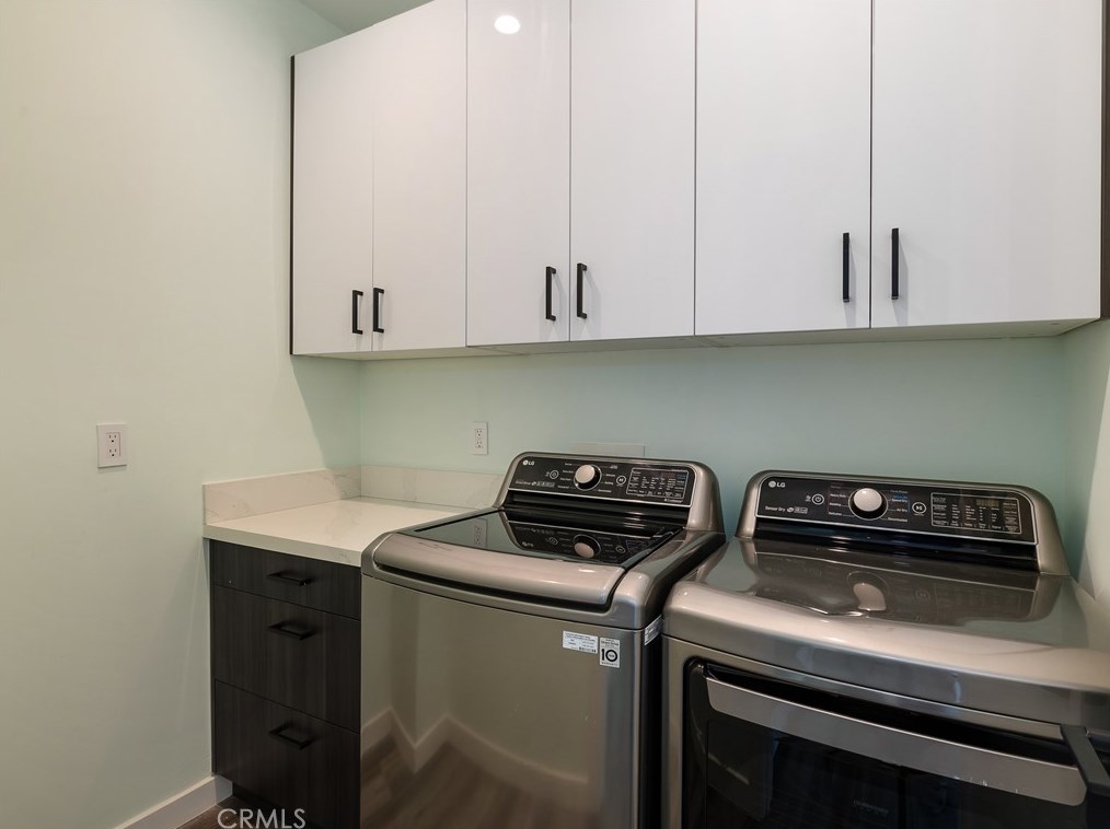 125 Palm Ave, El Segundo CA  90245-2296 exterior