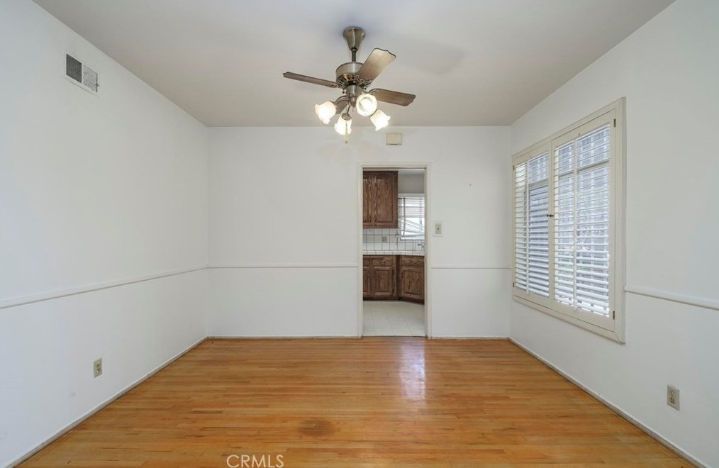 3840 Norton Ave, Los Angeles CA  90008-1943 exterior