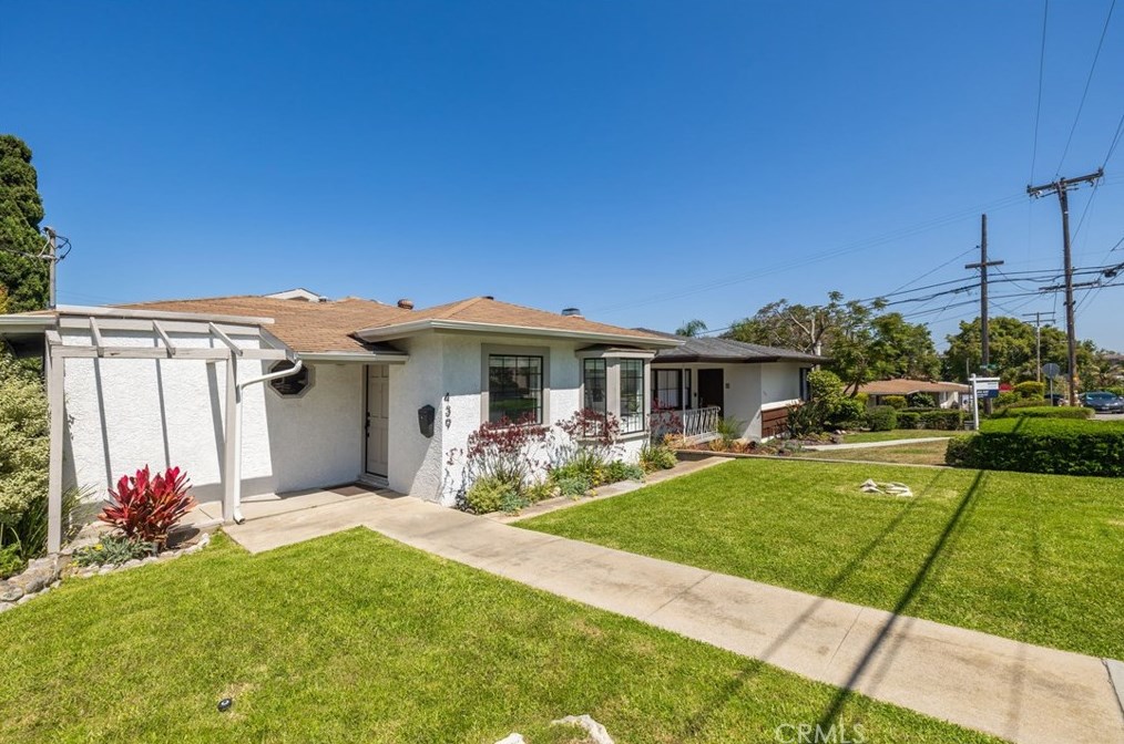 439 Lomita St, El Segundo CA  90245-4054 exterior