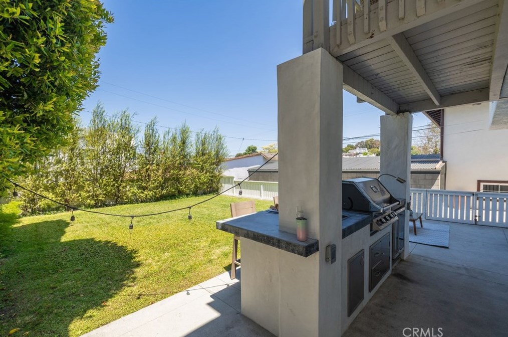 439 Lomita St, El Segundo CA  90245-4054 exterior