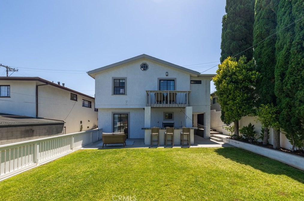 439 Lomita St, El Segundo CA  90245-4054 exterior