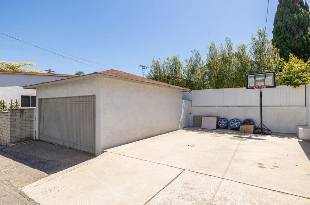 439 Lomita St, El Segundo CA  90245-4054 exterior