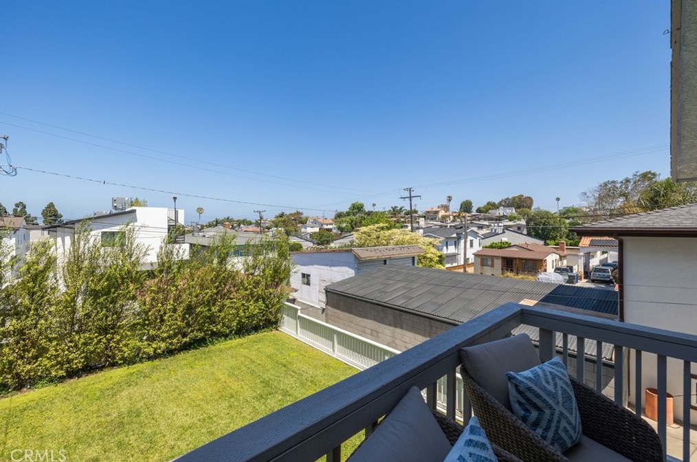 439 Lomita St, El Segundo CA  90245-4054 exterior