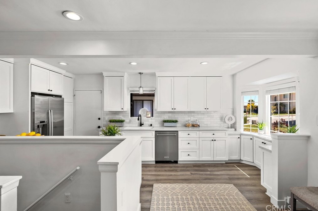 439 Lomita St, El Segundo CA  90245-4054 exterior