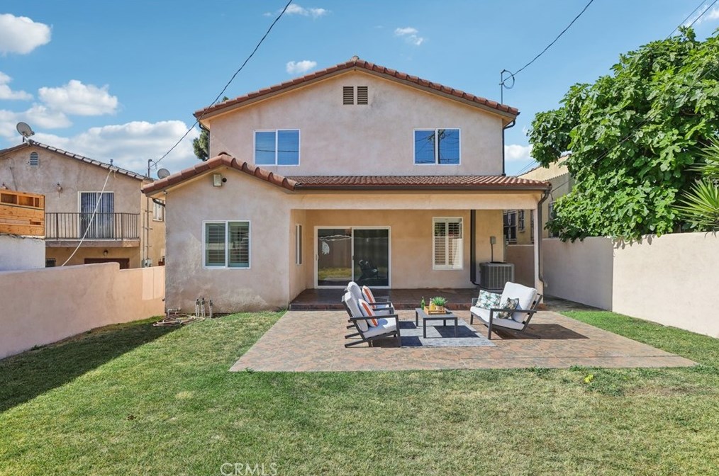 4235 59th Pl, Los Angeles CA  90043-3449 exterior
