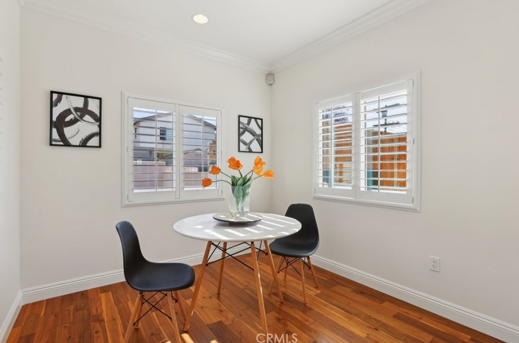 4235 59th Pl, Los Angeles CA  90043-3449 exterior