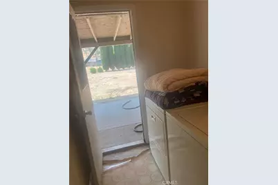 6009 Elwood Road, Sanger, CA 93657 - Photo 15