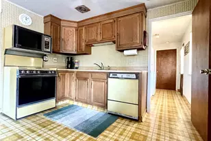 39550 Saunders, Bass Lake, CA 93604 - Photo 9