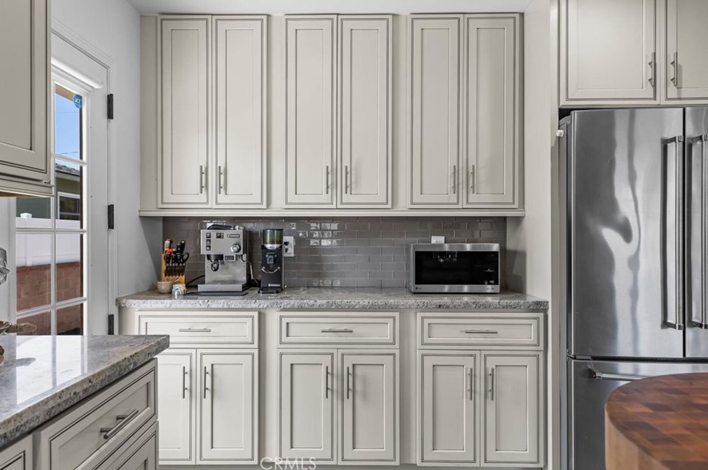 857 Maryland St, El Segundo CA  90245-2546 exterior