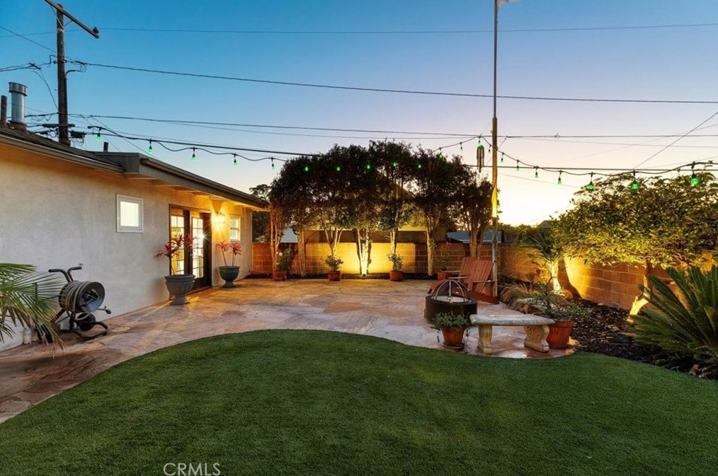 857 Maryland St, El Segundo CA  90245-2546 exterior