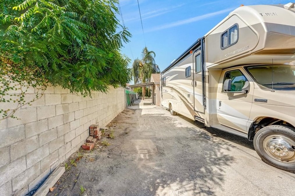 4323 Bannister Ave, El Monte CA 91732-1701 exterior