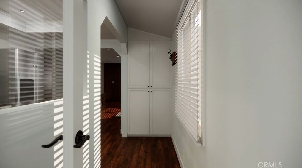 841 Penn St, El Segundo CA 90245-3025 exterior