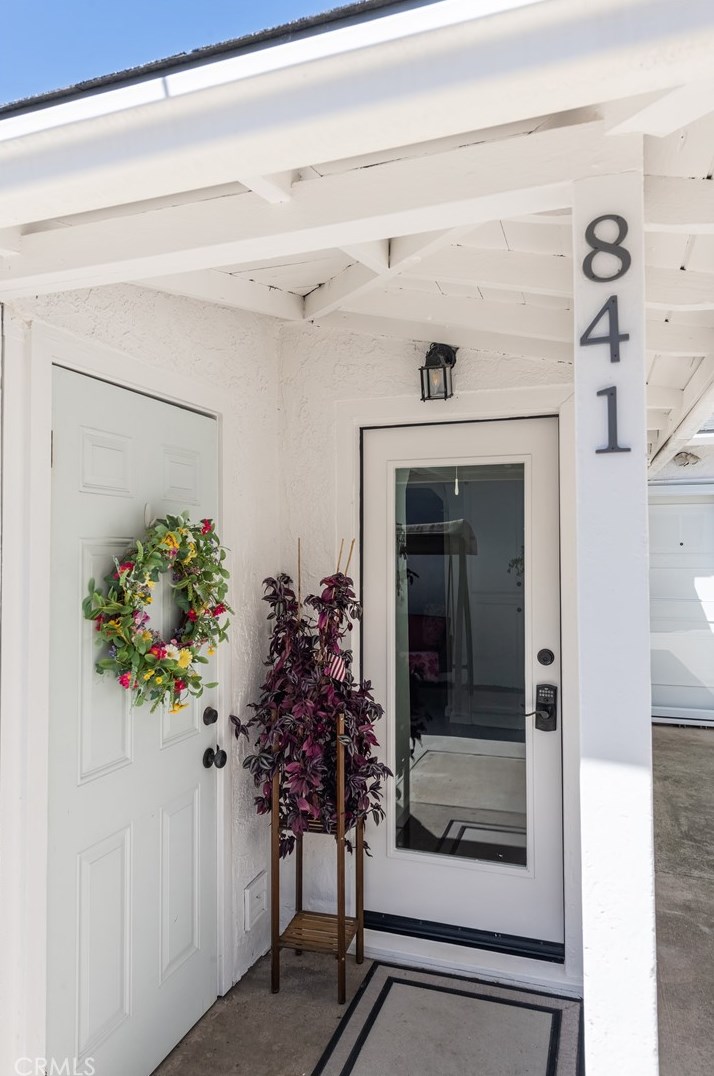 841 Penn St, El Segundo CA  90245-2513 exterior