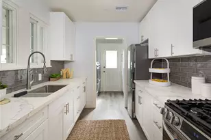 5451 W 117th St, Hawthorne, CA 90304 - Photo 13