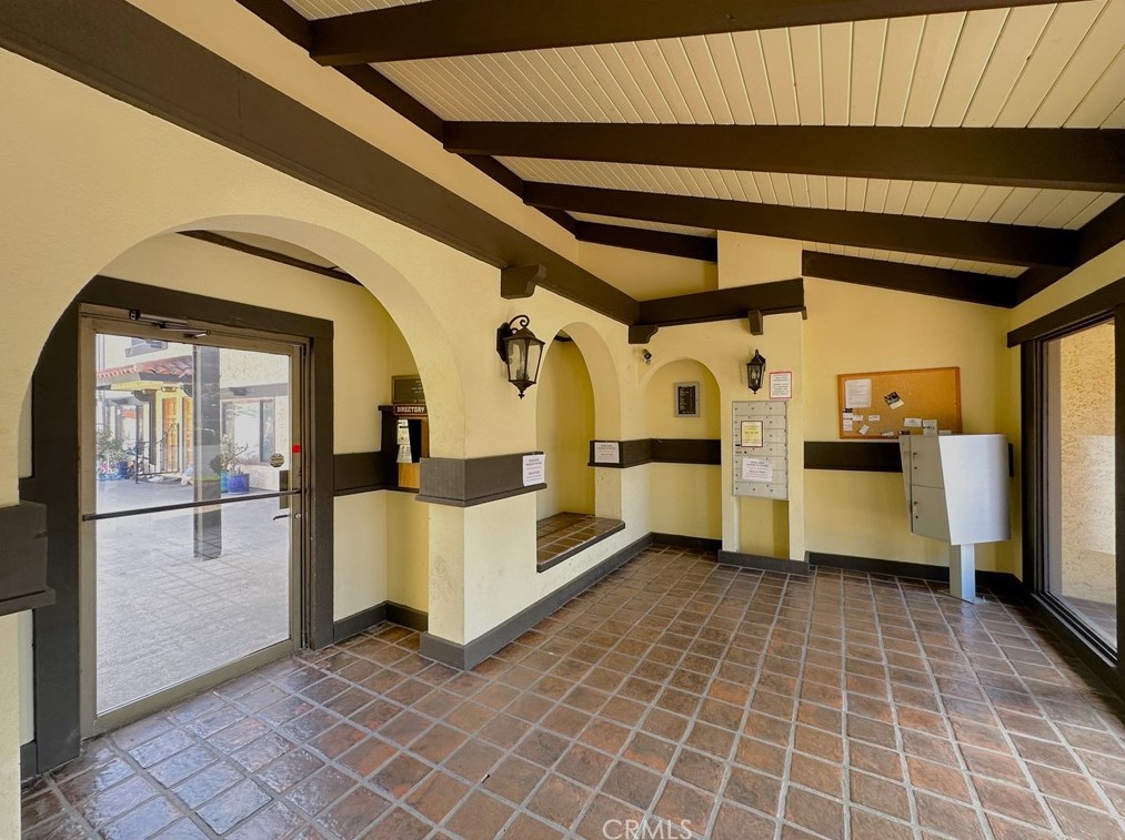 20310 Anza Ave, Torrance CA  90503-2361 exterior