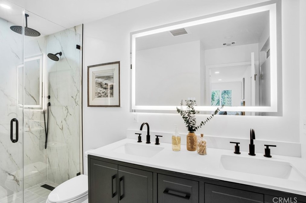 1209 Frd Ave, Redondo Beach CA  90278-4023 exterior