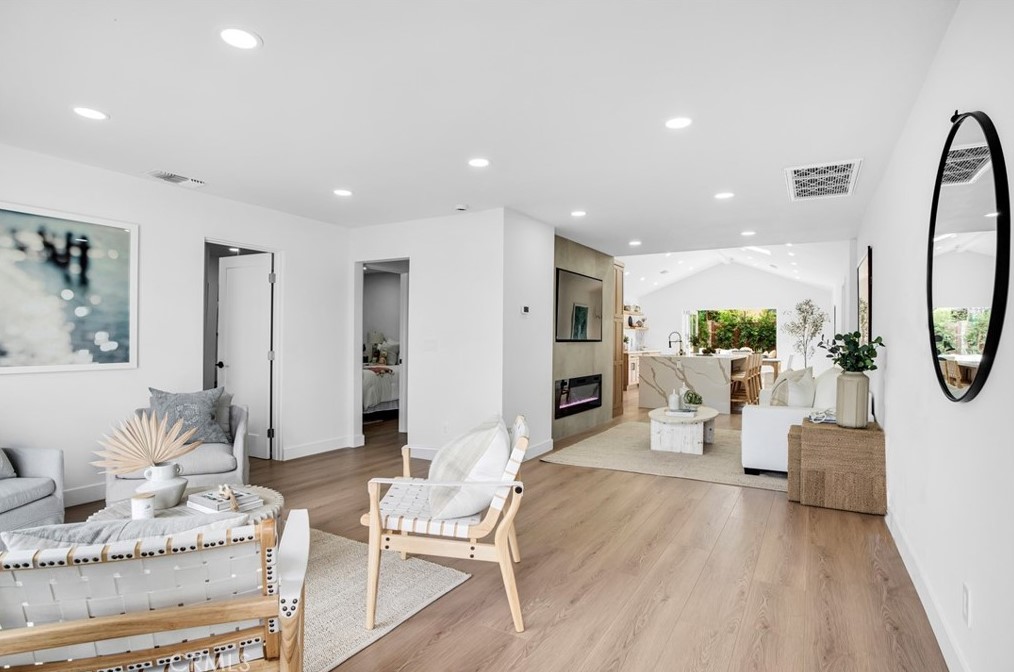 1209 Ford Ave, Redondo Beach CA  90278-4023 exterior