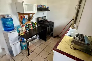 1405 Lagoon Ave, Wilmington, CA 90744 - Photo 15