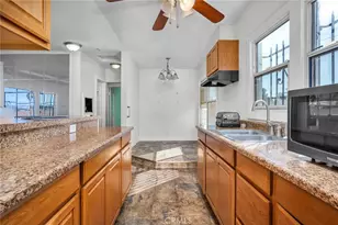 335 N Palos Verdes St, San Pedro, CA 90731 - Photo 9