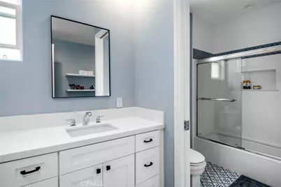 1136 5th Street, Manhattan Beach, CA 90266 - Photo 39