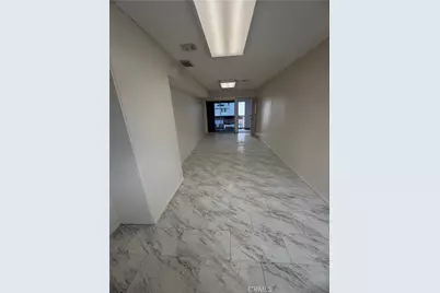 555 W 9th Street #16, San Pedro, CA 90731 - Photo 5