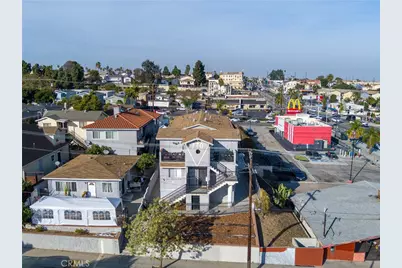 730 W 5th Street, San Pedro, CA 90731 - Photo 25