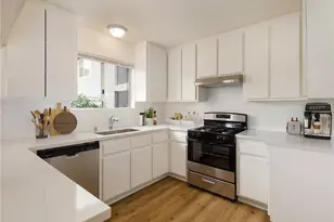 730 W 5th St, San Pedro, CA 90731 - Photo 5