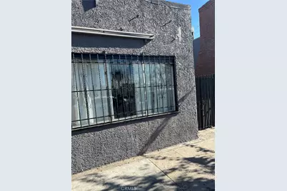 3678 Western Ave, Los Angeles, CA 90018 - Photo 1