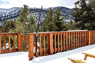 1075 Rivera Dr, Wrightwood, CA 92397 - Photo 37
