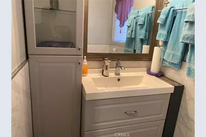 879 E Turmont Street, Carson, CA 90746 - Photo 17