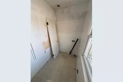 218 N Broadway, Redondo Beach, CA 90277 - Photo 57