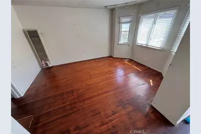 218 N Broadway, Redondo Beach, CA 90277 - Photo 25