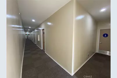 2100 N Sepulveda Boulevard #36, Manhattan Beach, CA 90266 - Photo 5