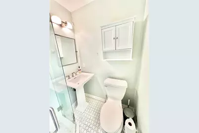 82 Avalon Terrace Road, Avalon, CA 90704 - Photo 7