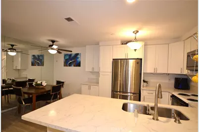 8712 Chessington Drive #255D, Inglewood, CA 90305 - Photo 7