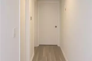 8712 Chessington Dr, Inglewood, CA 90305 - Photo 9