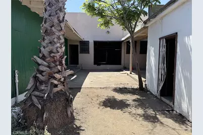 1117 E Redondo, Inglewood, CA 90302 - Photo 3