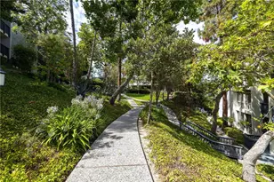 3602 W Estates Ln, Rolling Hills Estates, CA 90274 - Photo 7