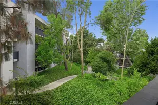 3602 W Estates Ln, Rolling Hills Estates, CA 90274 - Photo 5