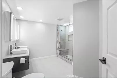 308 S Cabrillo Avenue #3, San Pedro, CA 90731 - Photo 23