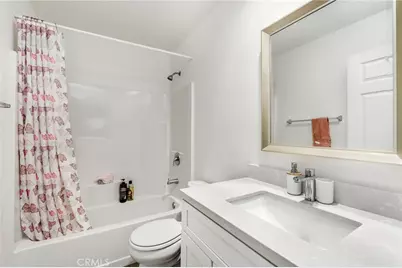 816 W 47th Street, Los Angeles, CA 90037 - Photo 9