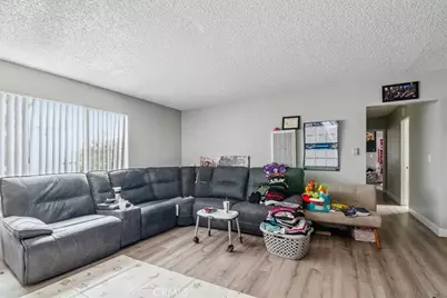 13717 Chadron Avenue, Hawthorne, CA 90250 - Photo 19